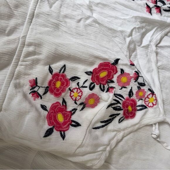 KELLY RENEÈ White Crepe Flower Embroidered Maxi Dress XLARGE - Picture 7 of 14